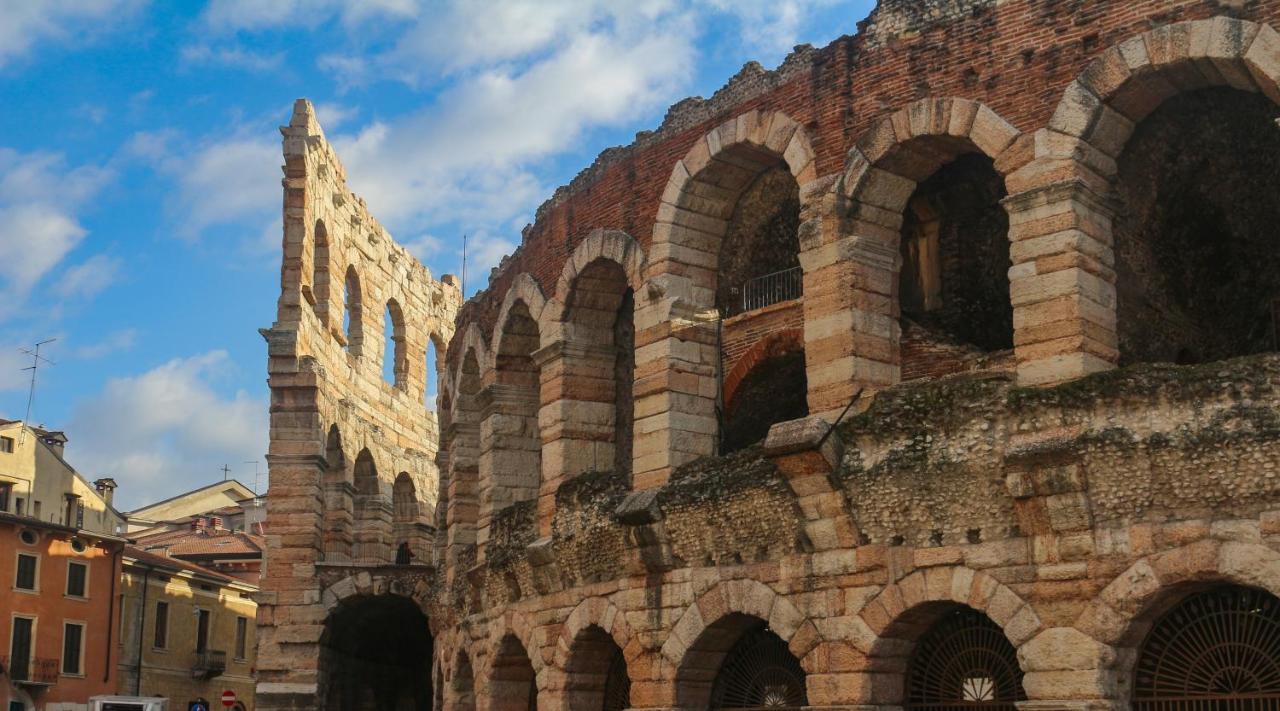 Residenza Corte Carnesali - Italian Homing Verona Bagian luar foto